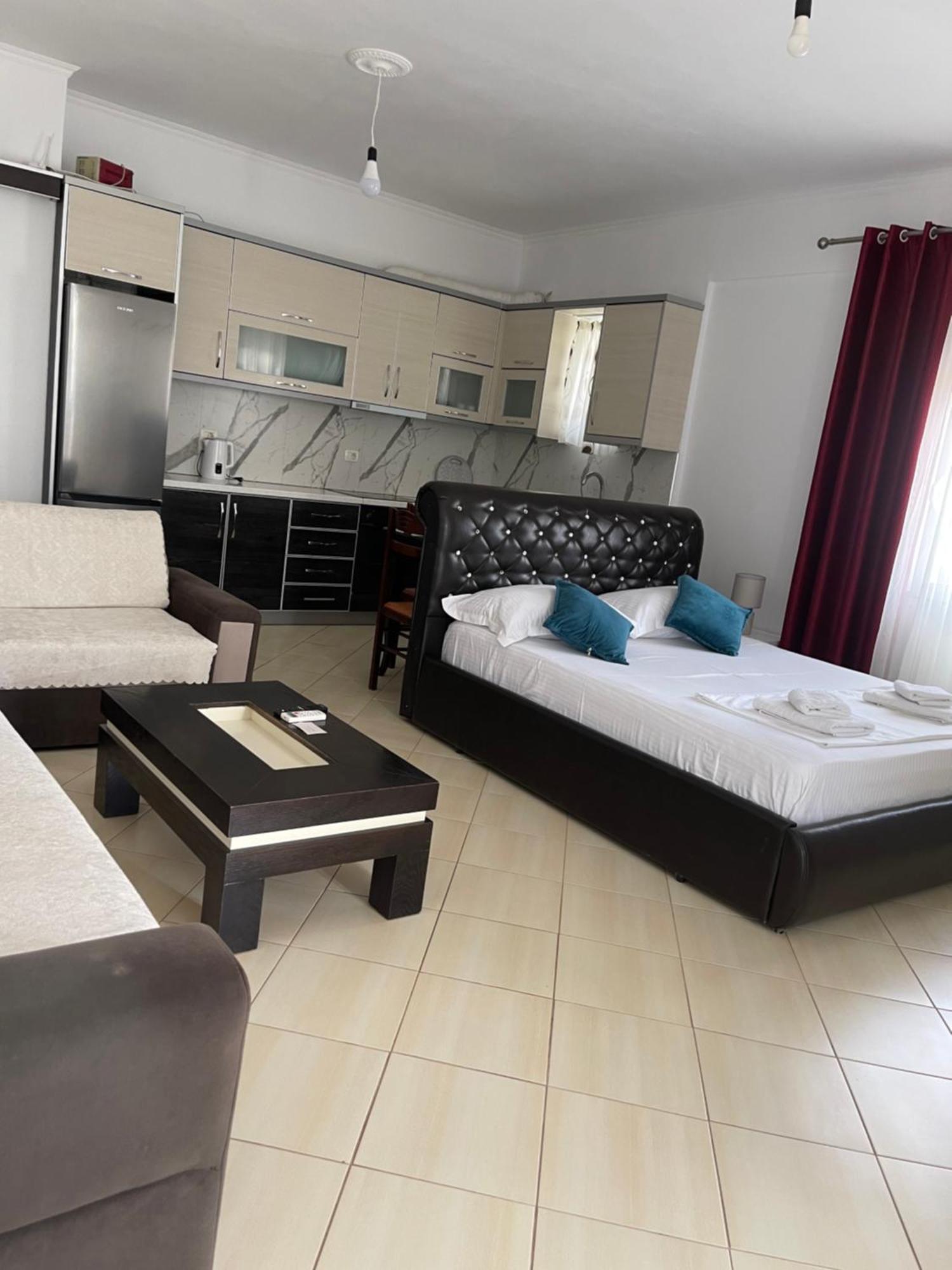 Appartamento Emiljano Seaview Ksamil Esterno foto
