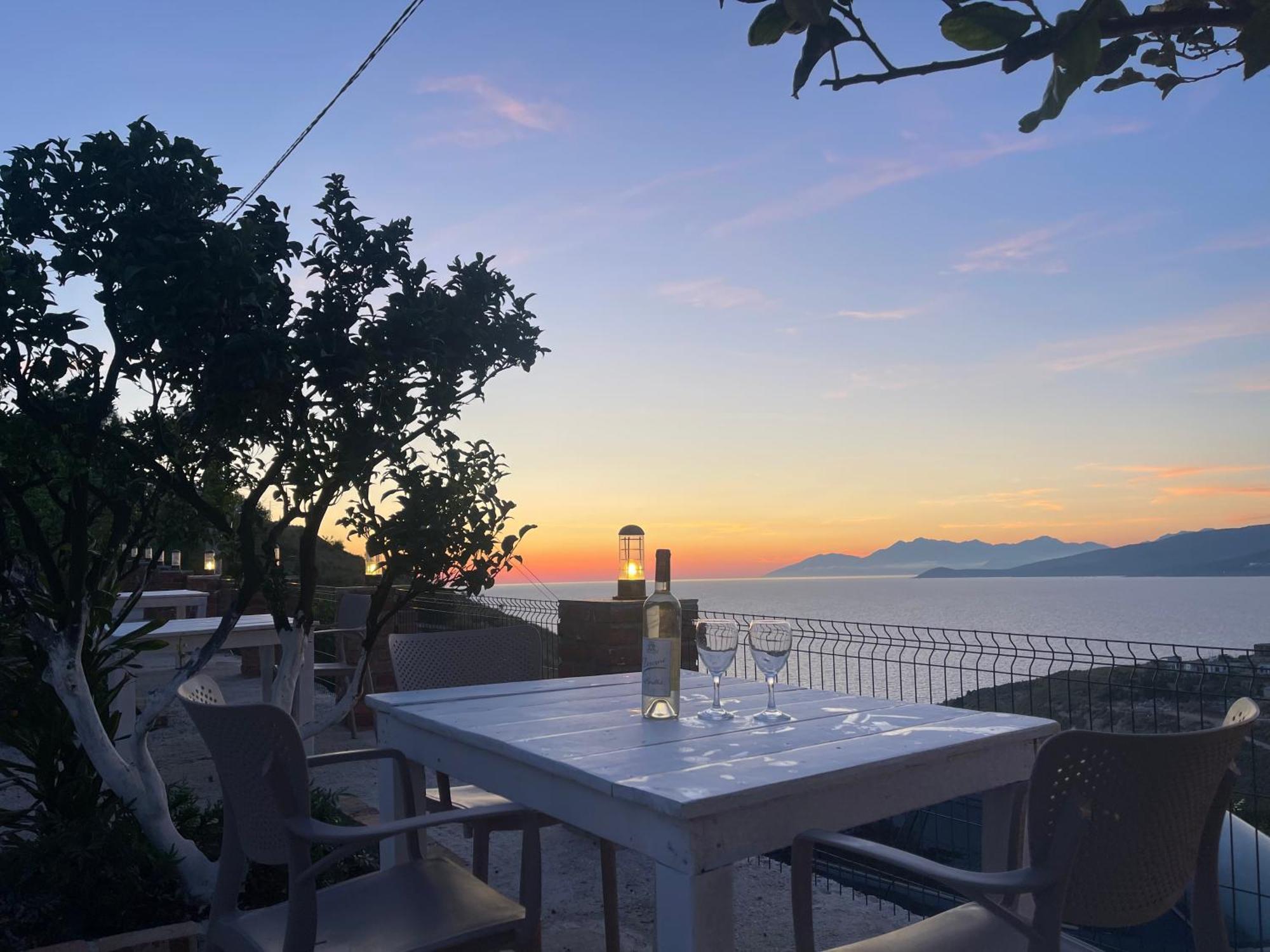 Appartamento Emiljano Seaview Ksamil Esterno foto