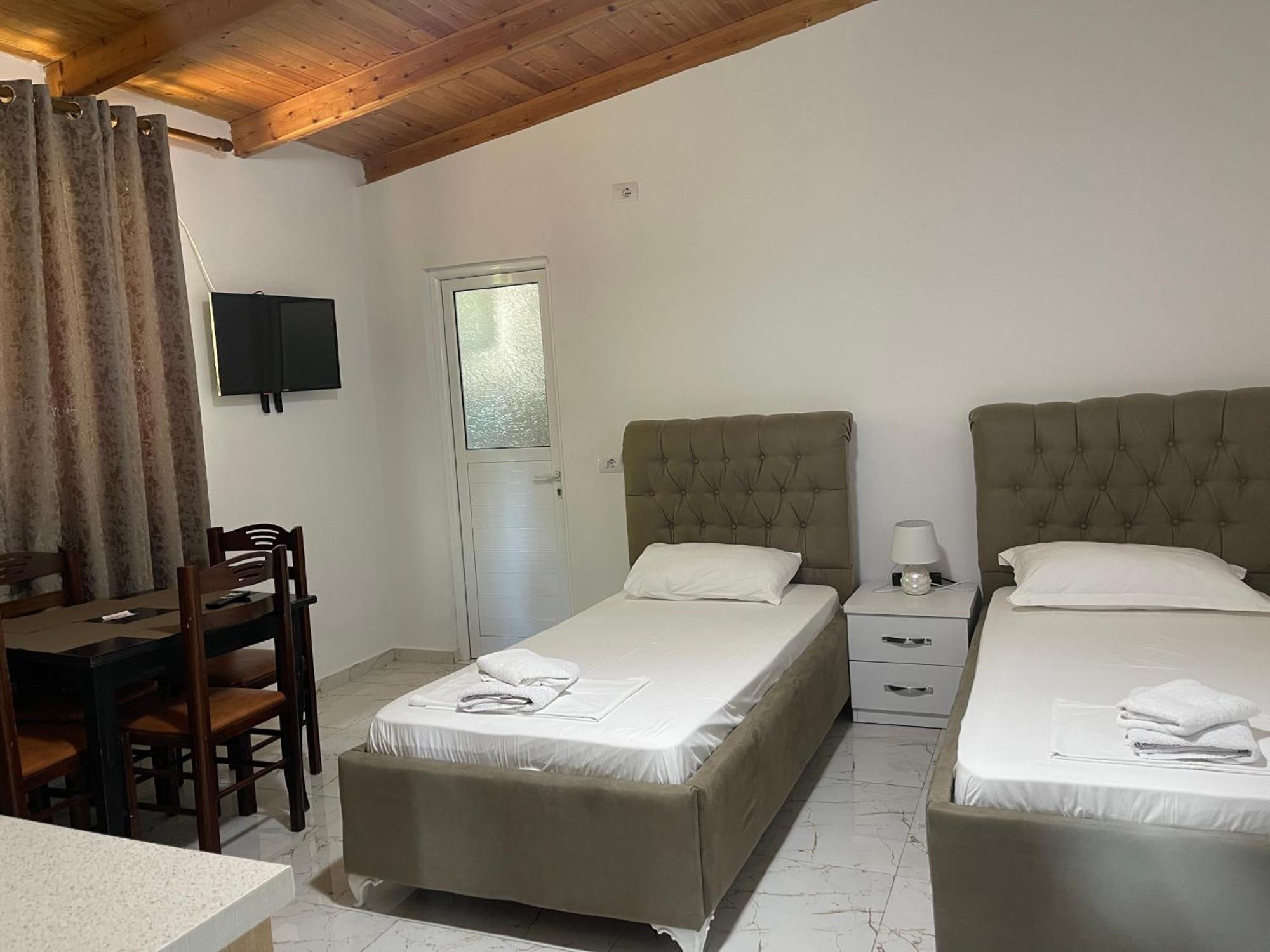 Appartamento Emiljano Seaview Ksamil Esterno foto